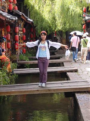 大小: 68.59 K尺寸: 300 x 400浏览: 117 次点击打开新窗口浏览全图